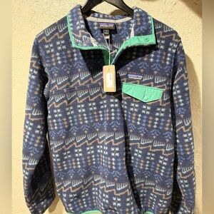 Patagonia Synchilla Navy and Tan Fleece